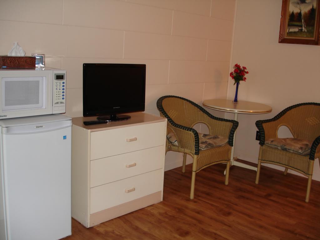 Motel Belair Rigaud Bagian luar foto
