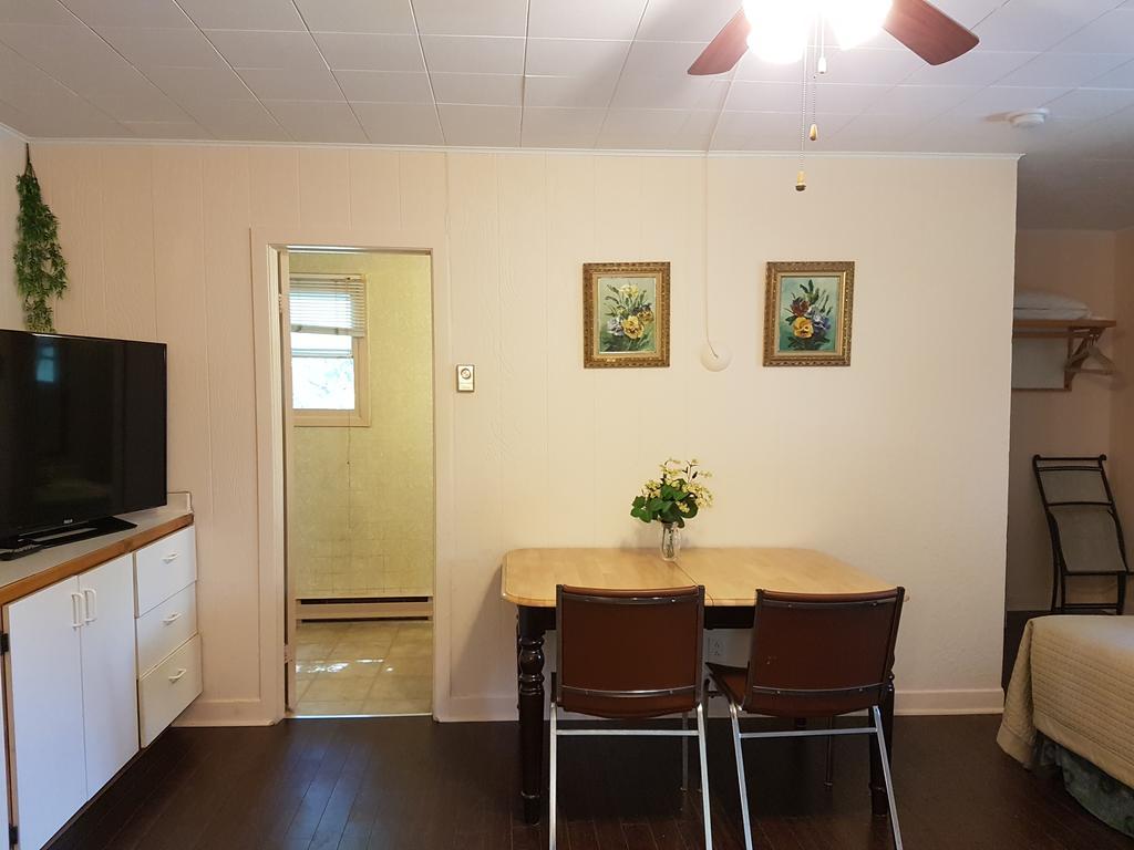 Motel Belair Rigaud Bagian luar foto