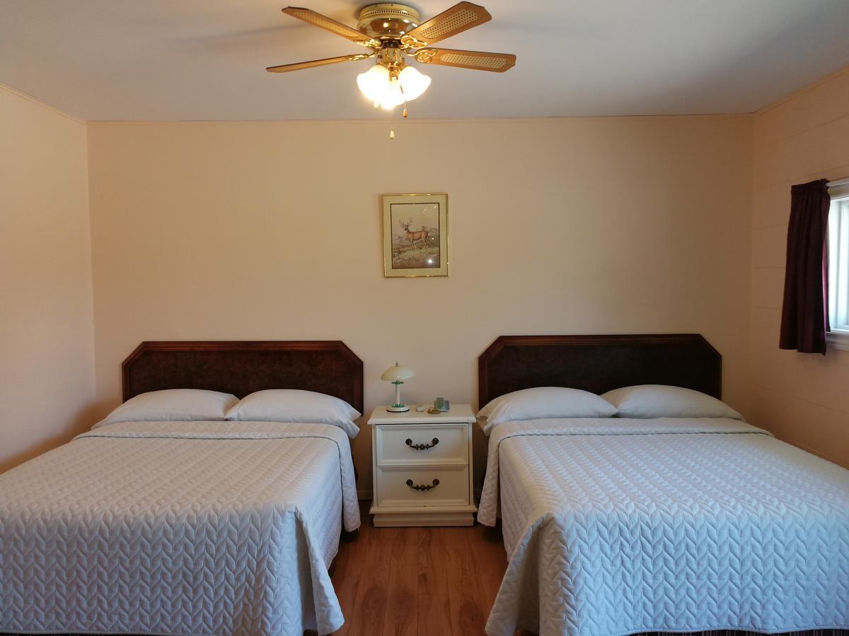 Motel Belair Rigaud Bagian luar foto